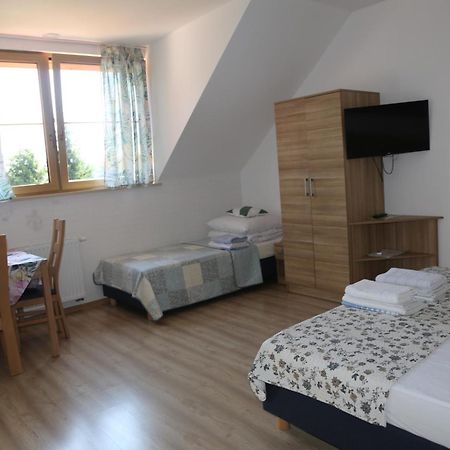 Agroturystyka Pod Grzywaczem Villa Sloszow ภายนอก รูปภาพ