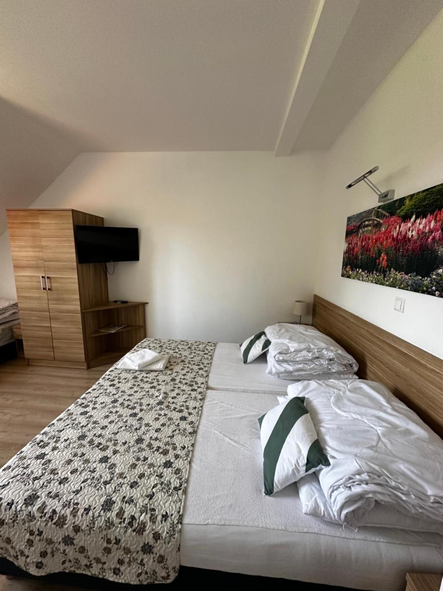 Agroturystyka Pod Grzywaczem Villa Sloszow ภายนอก รูปภาพ