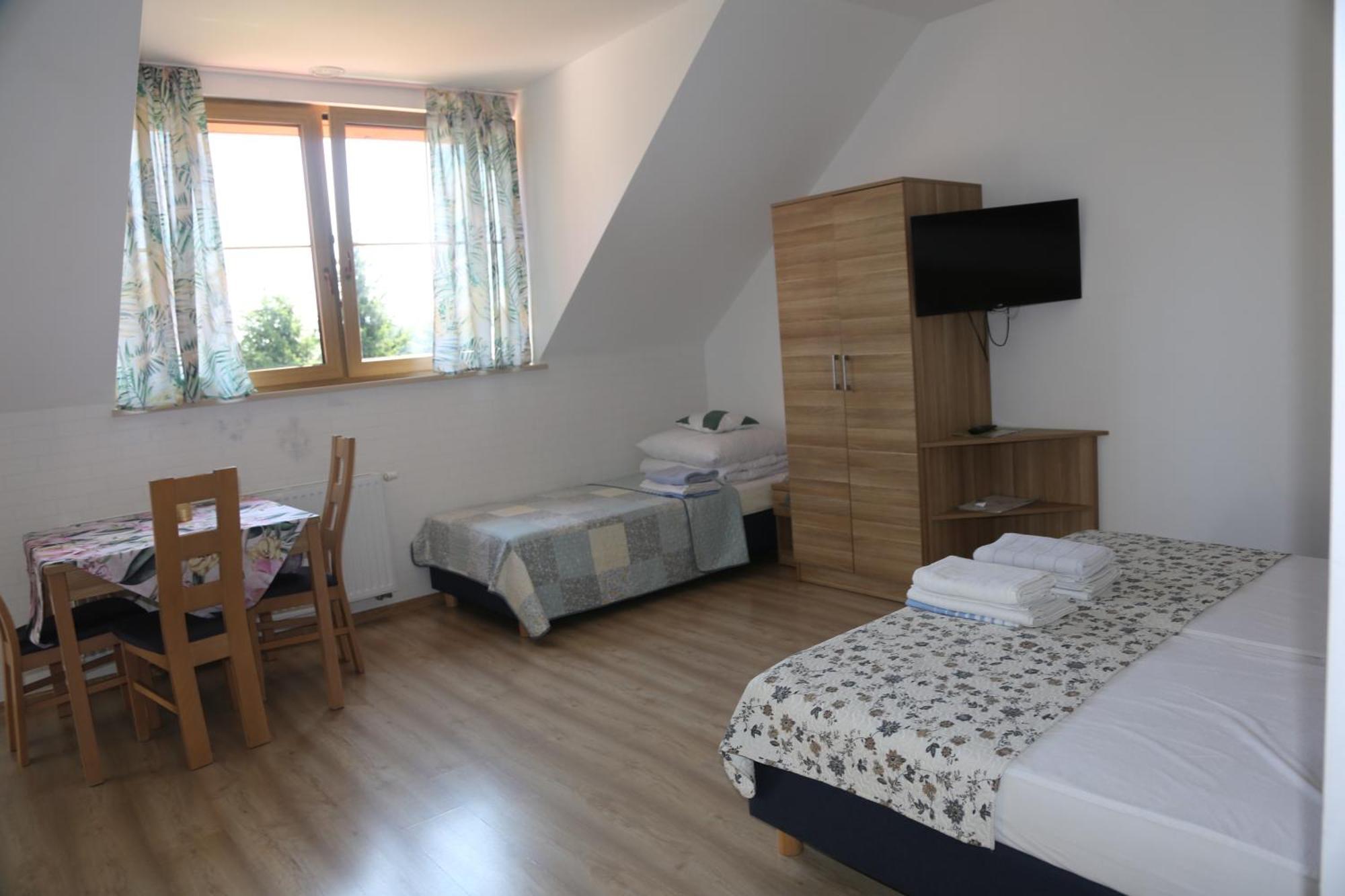 Agroturystyka Pod Grzywaczem Villa Sloszow ภายนอก รูปภาพ