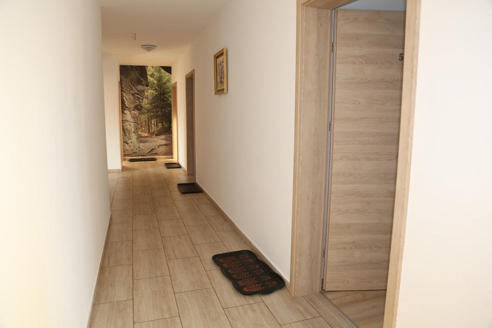 Agroturystyka Pod Grzywaczem Villa Sloszow ภายนอก รูปภาพ